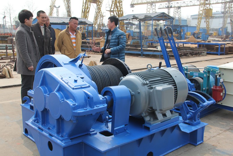 Elektrikli Kazık Vinçleri